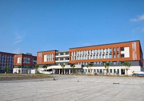 潜江中学新校区——质感涂料