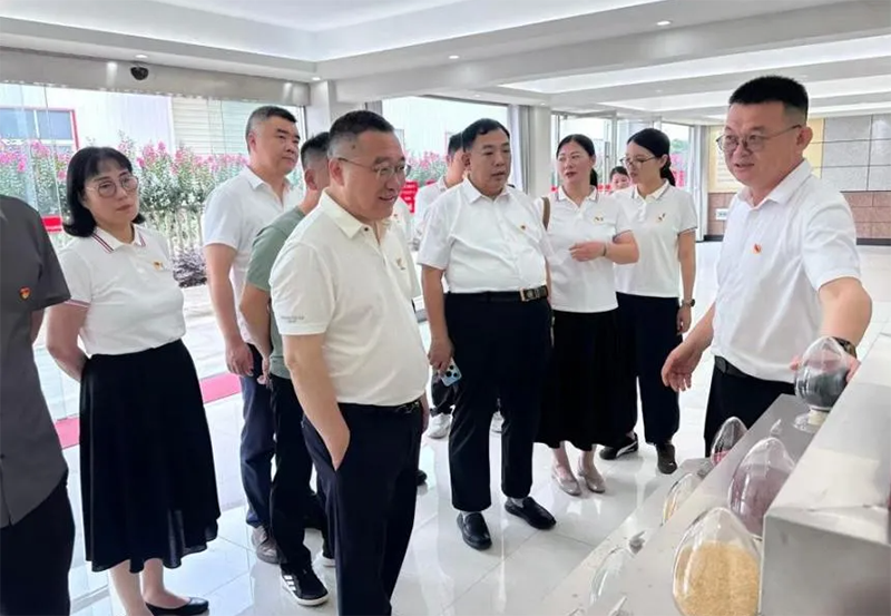 邱氏高新成功举办3.png